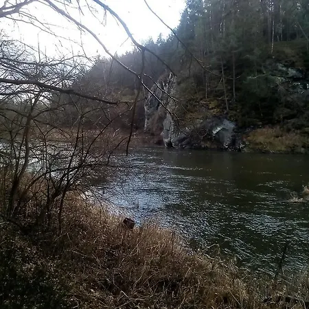 Chata U Reky Luznice * Cernysovice